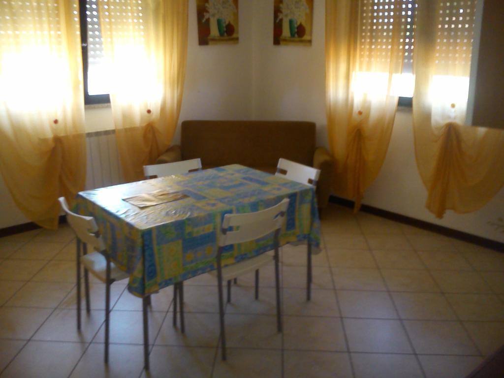 Villa Casa Vacanza Holiday à Pieris Extérieur photo
